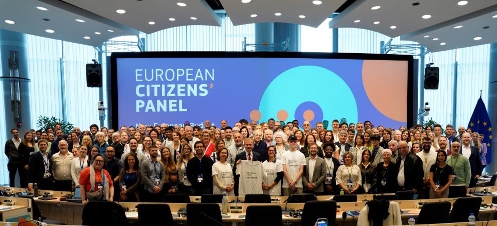 EUcitizensPANEL_2025 EUcitizensPANEL_2025